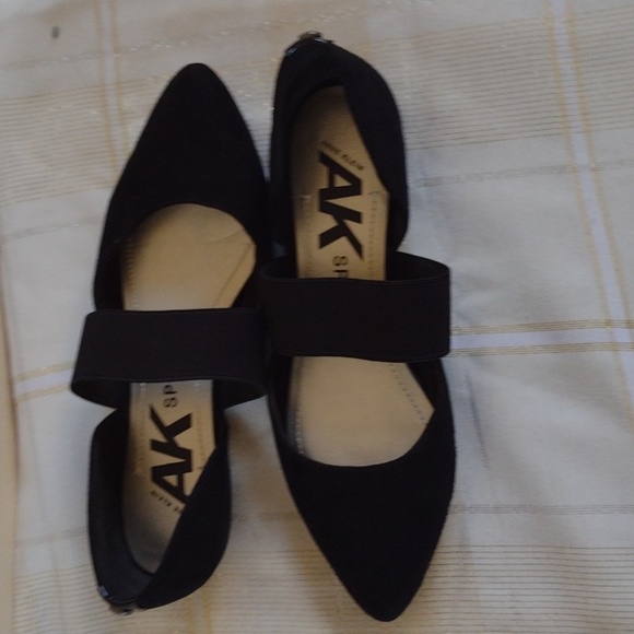 Anne Klein Sport Silver and Black Flats Minimalist Design - Picture 9 of 12